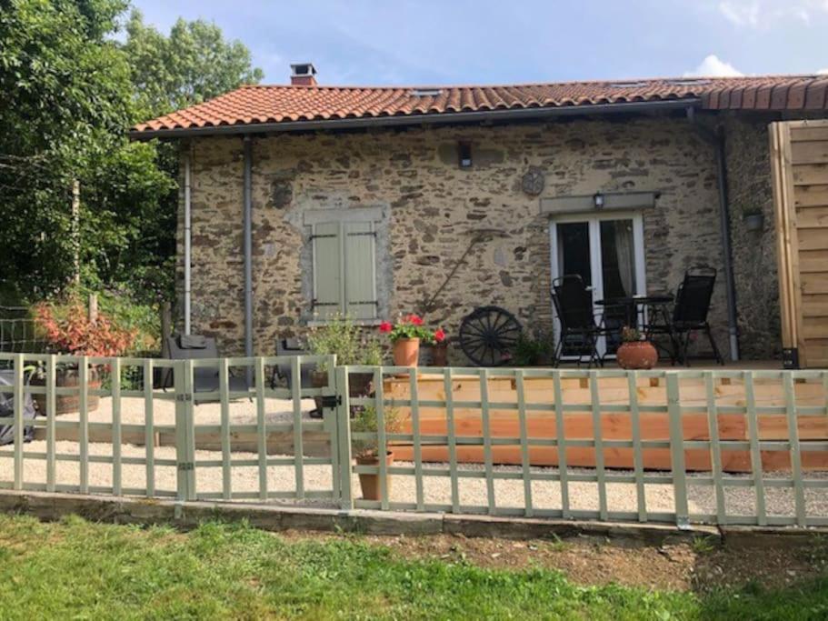 Villa "L'Annexe" Dournazac Esterno foto